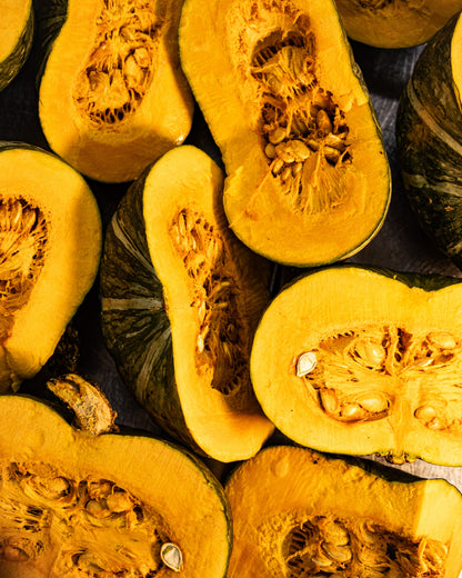 南瓜蘋果濃湯 Pumpkin Apple Soup 450ml 1-2人份 |低油無奶低鹽無添加糖，零防腐劑零添加物| 全素自家熬製蔬菜高湯配本地新鮮南瓜 | 即飲湯包 | 香港製造 |五辛素  | 無奶配方