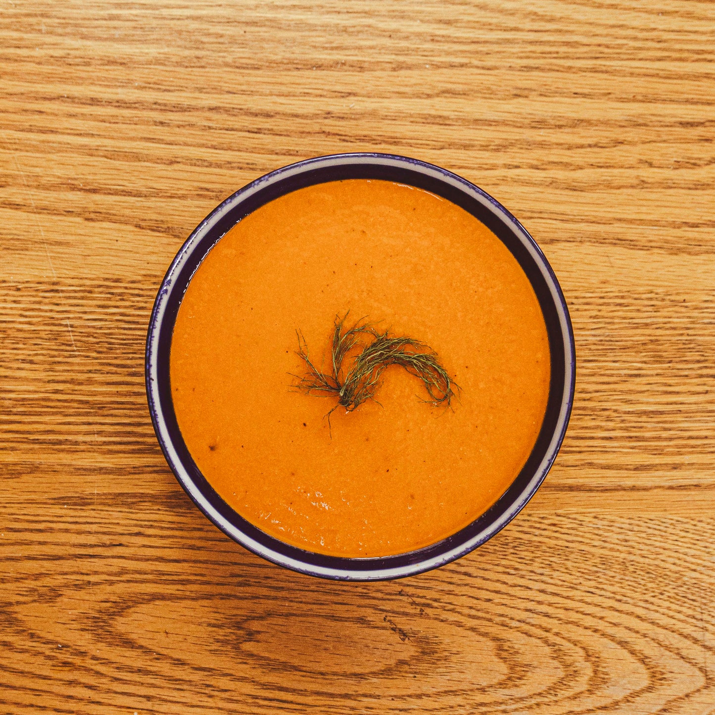 香烤蕃茄濃湯 Roasted Tomato Soup 450ml 1-2人份 |低油低鹽無添加糖，零防腐劑零添加物| 全素自家熬製蔬菜高湯配新鮮蕃茄 | 即飲湯包 | 香港製造